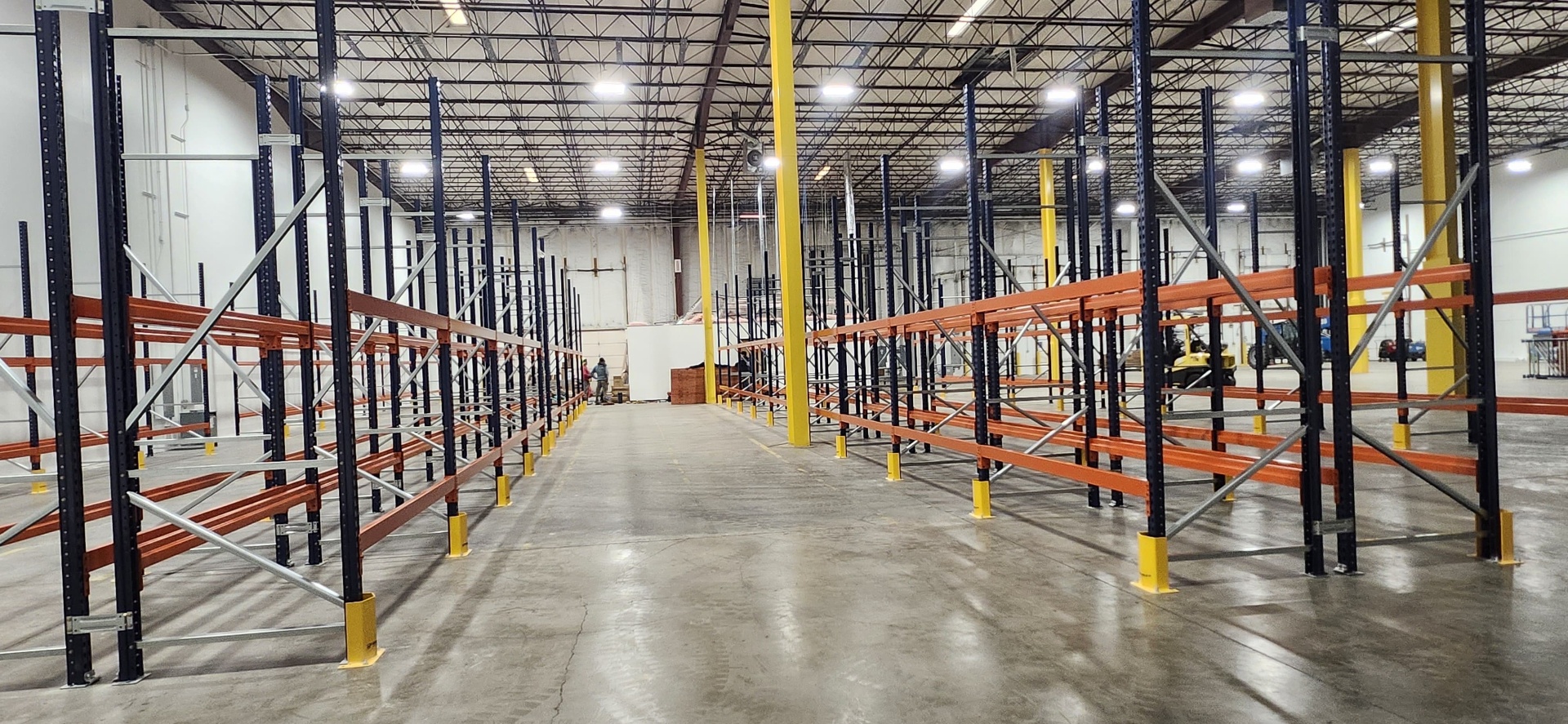 Pallet rack installation